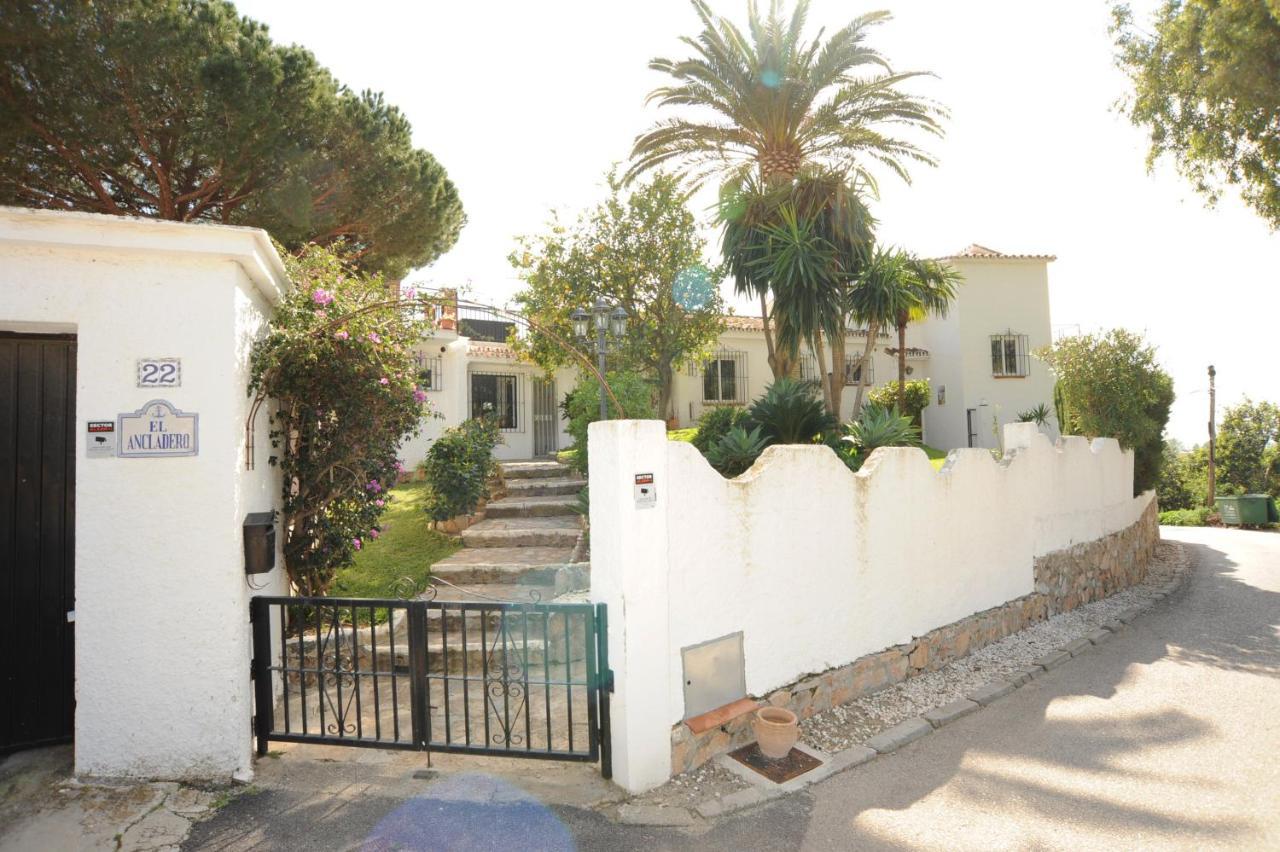 Casa Ancladero W Big Balcony And Lovely View Bed & Breakfast
